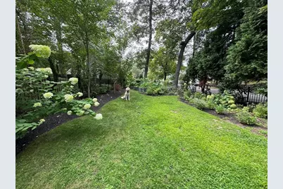 110 Avalon Road, Newton, MA 02468 - Photo 20