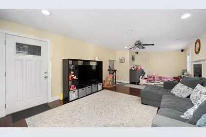 267 Lincoln Ave, Fall River, MA 02720 - Photo 22