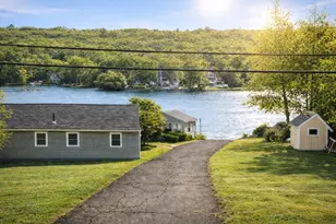 74 Crockett Rd, Upton, MA 01568 - Photo 2