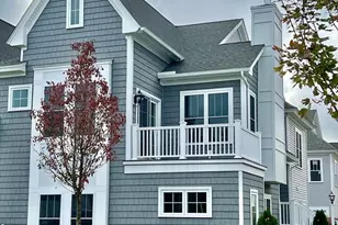 19 Trumpet Vine Ln, Plymouth, MA 02360 - Photo 1