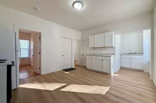 29 Broad St, North Attleboro, MA 02760 - Photo 4