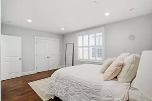 199 W 8th St, Boston, MA 02127 - Photo 8