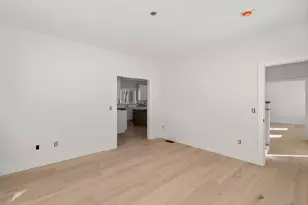 376 Elmwood Ave, Holden, MA 01520 - Photo 18