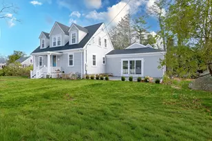 3 Pleasant St, Marion, MA 02738 - Photo 4