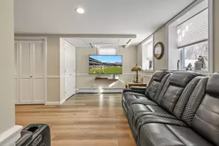 15 School St, Fairhaven, MA 02719 - Photo 28