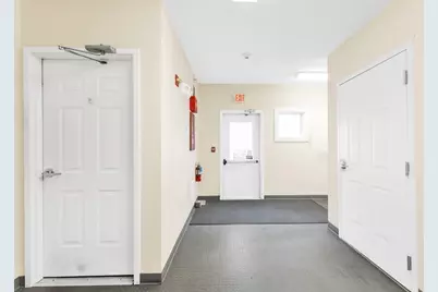 418 Centre Street #A, Boston, MA 02130 - Photo 18