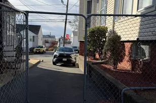 214 Bradstreet, Revere, MA 02151 - Photo 8