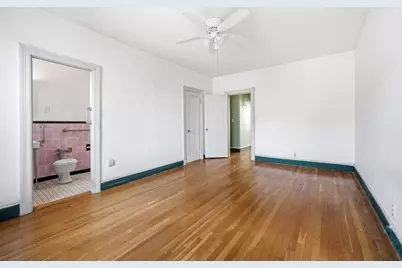 315 Tappan St #4, Brookline, MA 02446 - Photo 18