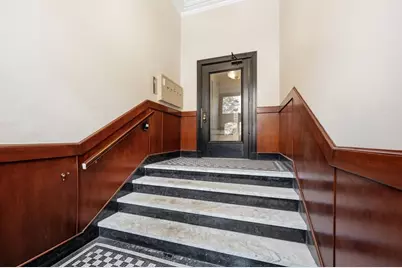 315 Tappan St #4, Brookline, MA 02446 - Photo 2