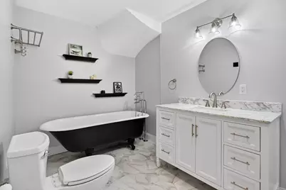 703 East 5th Street #1, Boston, MA 02127 - Photo 8