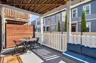 703 E 5th St, Boston, MA 02127 - Photo 12