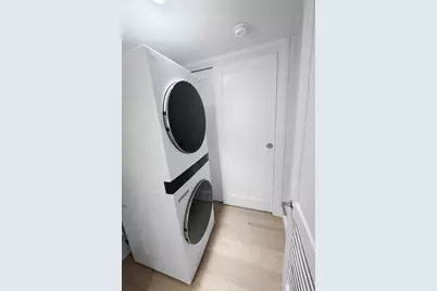 65 L Street #8, Boston, MA 02127 - Photo 10