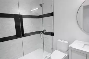 65 L St, Boston, MA 02127 - Photo 6