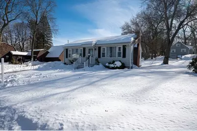 7 Barbara Street, Millbury, MA 01527 - Photo 4
