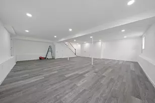 13 Broadway, Raynham, MA 02767 - Photo 30