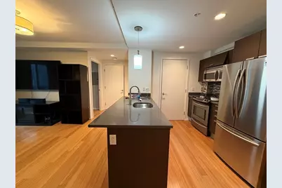 2 Earhart #202, Cambridge, MA 02141 - Photo 6