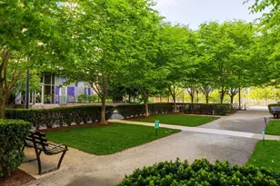 2 Earhart, Cambridge, MA 02141 - Photo 10