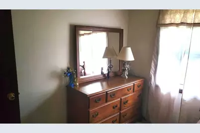 85 Idlewood St, Southbridge, MA 01550 - Photo 12