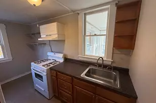 306 Franklin Rd, Fitchburg, MA 01420 - Photo 2