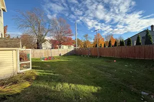 306 Franklin Rd, Fitchburg, MA 01420 - Photo 16