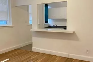 2031 Commonwealth Ave, Boston, MA 02135 - Photo 4