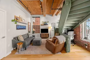 130 John St, Lowell, MA 01852 - Photo 10