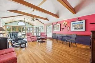 25 Juniper Ave, Wakefield, MA 01880 - Photo 6