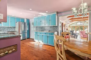 25 Juniper Ave, Wakefield, MA 01880 - Photo 8