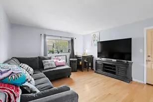 596 American Legion Hwy, Boston, MA 02131 - Photo 6