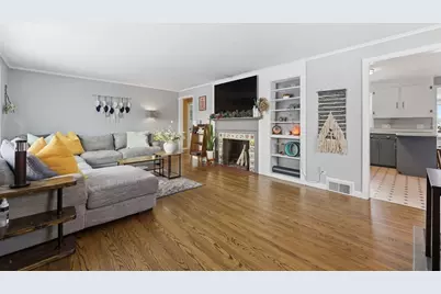 750 Amostown Road, West Springfield, MA 01089 - Photo 4