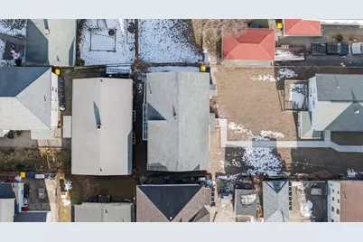 169 Grant St, Fall River, MA 02721 - Photo 6