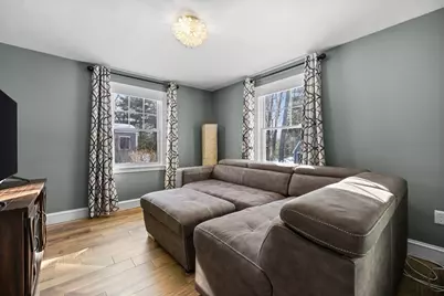 10 Hawthorne Rd, Winchester, MA 01890 - Photo 12