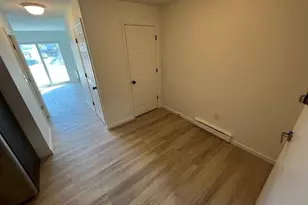 31 Vine St, Weymouth, MA 02188 - Photo 6