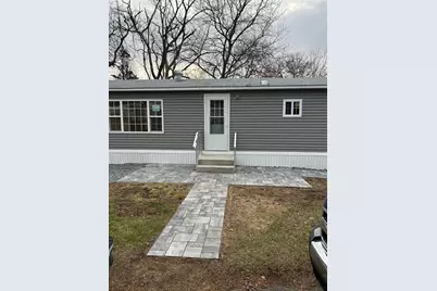 2 Sunnydale Circle, Brimfield, MA 01001 - Photo 2