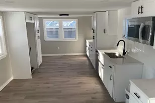 2 Sunnydale Cir, Brimfield, MA 01001 - Photo 8