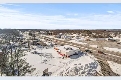 1535 Memorial Drive, Chicopee, MA 01020 - Photo 14