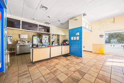 1535 Memorial Drive, Chicopee, MA 01020 - Photo 20