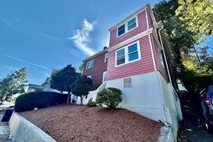 62 Algonquin Rd, Newton, MA 02467 - Photo 2