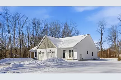 131 West St #131, Easthampton, MA 01027 - Photo 4