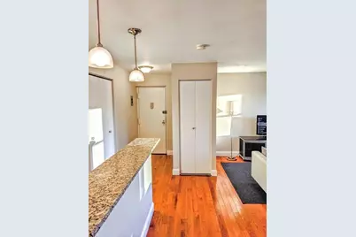 27 Bowdoin St #5A, Boston, MA 02114 - Photo 10