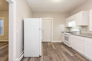 18 Studley St, New Bedford, MA 02740 - Photo 4