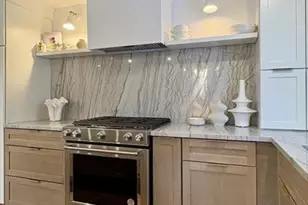 33 Rockwood Rd, Lynnfield, MA 01940 - Photo 1