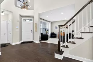 13 Hattie Ln, Millis, MA 02054 - Photo 2