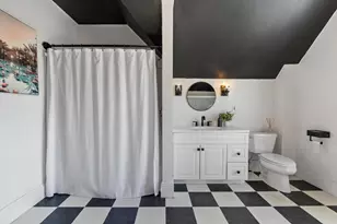 93 Forest St, Clinton, MA 01510 - Photo 16