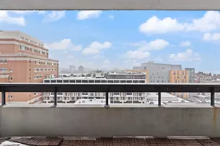 566 Commonwealth Ave, Boston, MA 02215 - Photo 6