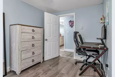 7-9 Carleton, Methuen, MA 01844 - Photo 18