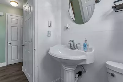 7-9 Carleton, Methuen, MA 01844 - Photo 10