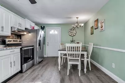 7-9 Carleton, Methuen, MA 01844 - Photo 12