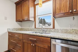 193 Bayberry Hill Ln, Leominster, MA 01453 - Photo 4