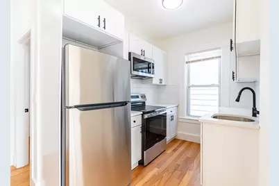 633 East 6th Street #3, Boston, MA 02127 - Photo 1